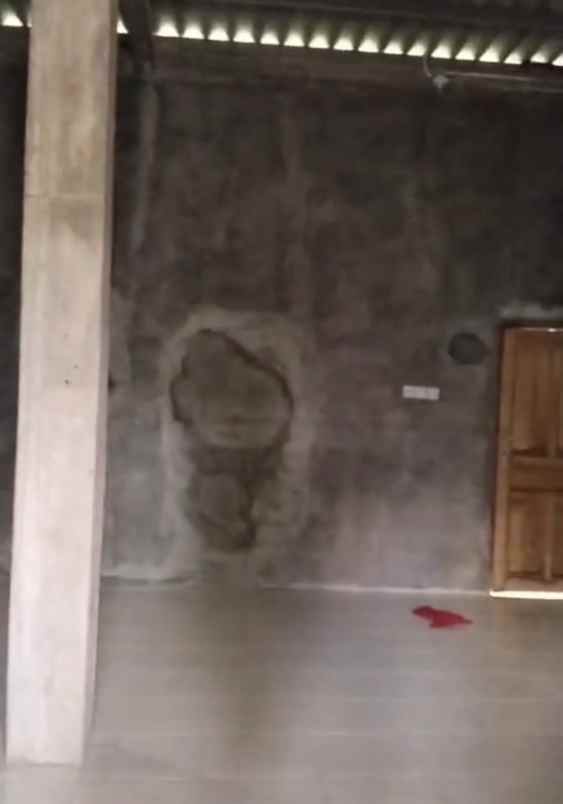 bangunan toko gedawang banyumanik semarang