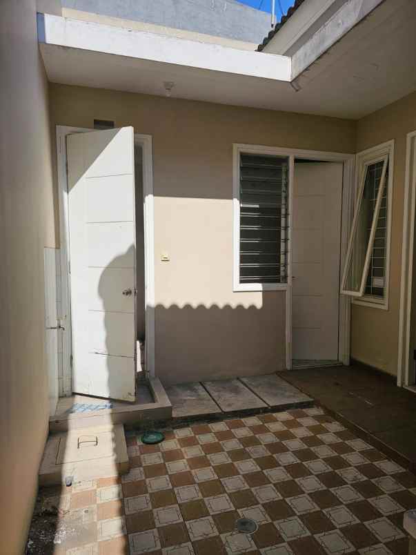 baru gress 1m an pondok tjandra delima barat sidoarjo