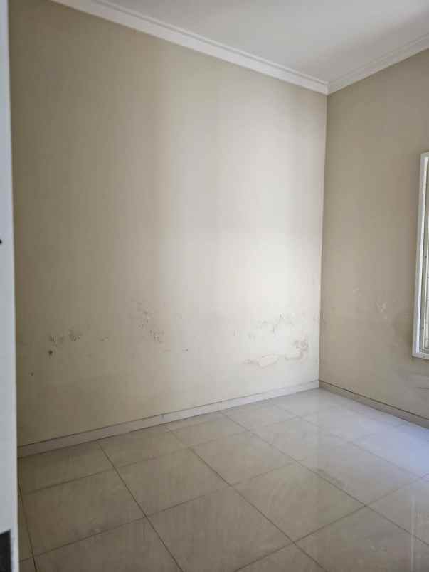 baru gress 1m an pondok tjandra delima barat sidoarjo