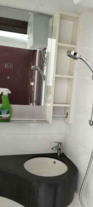 dijual apartemen jl bsd raya utama cbd