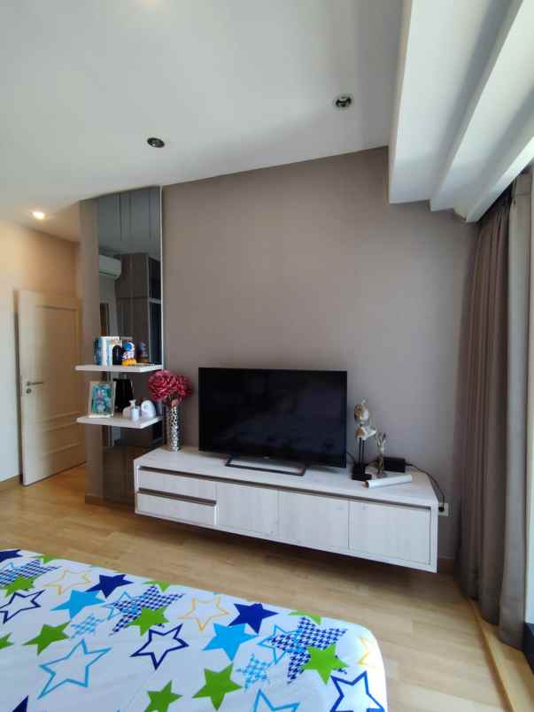 dijual apartemen the peak residence jl