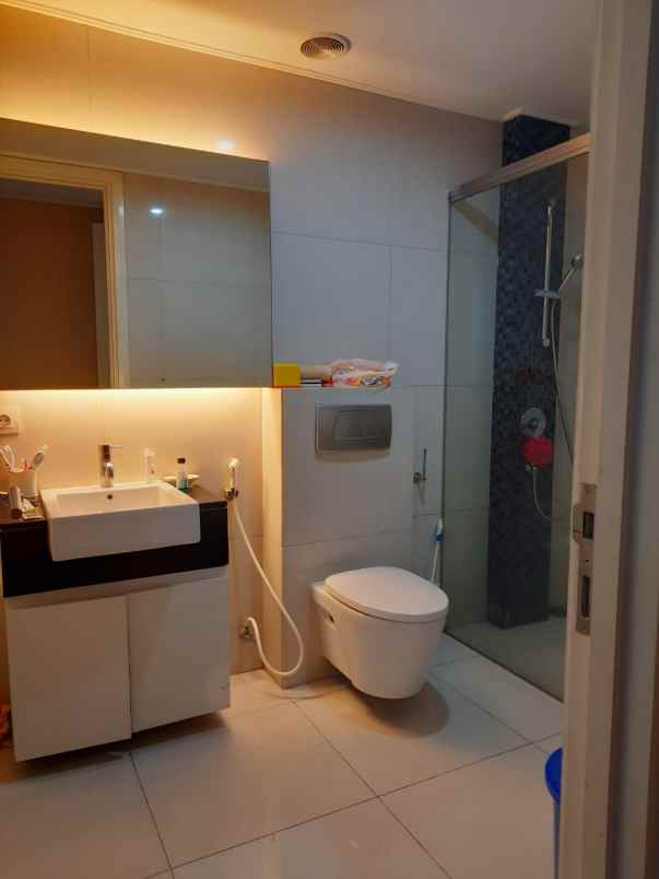 dijual apartemen the via ciputra world