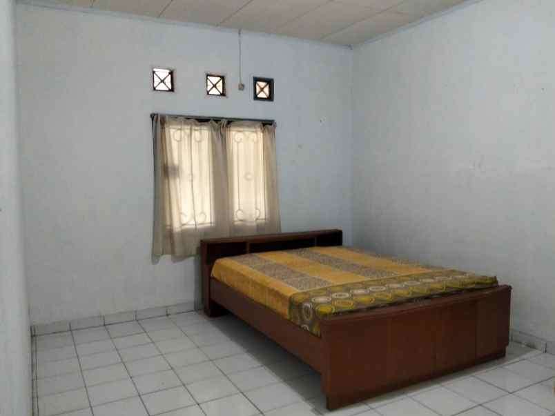 dijual cepat perum jatijajar tapos depok jawa barat