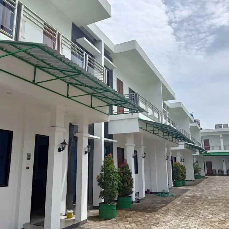 dijual hotel jl babaran
