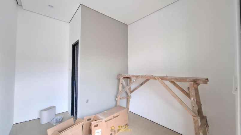 dijual kost condongcatur kec depok kab