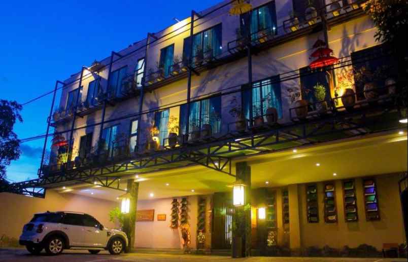 dijual kost jalan dewi madri