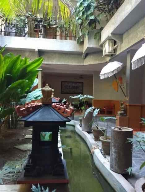 dijual kost jalan dewi madri