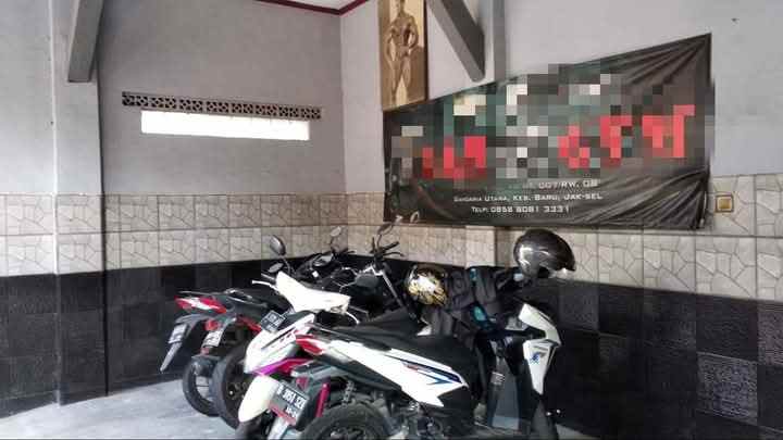 dijual kost kebayoran baru