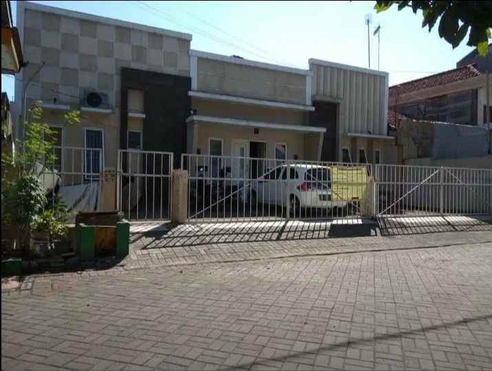 dijual kost tenggilis mejoyo