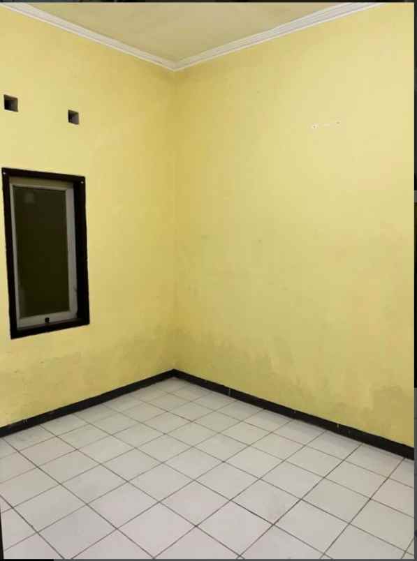 dijual rugi rumah siap huni di rungkut surabaya