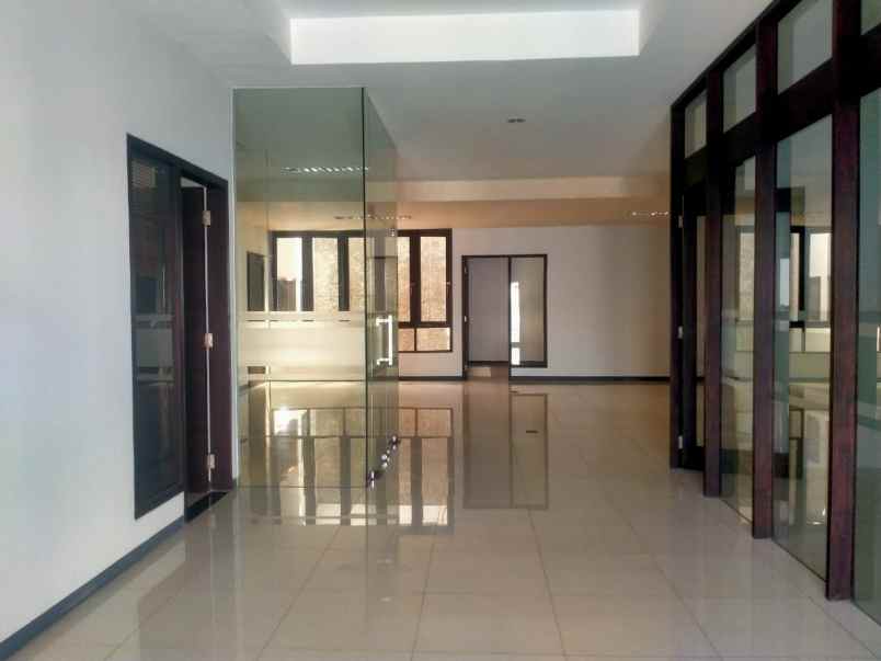 dijual ruko gudang kantor dharmahusada