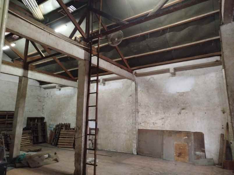 dijual ruko gudang kantor jl deli