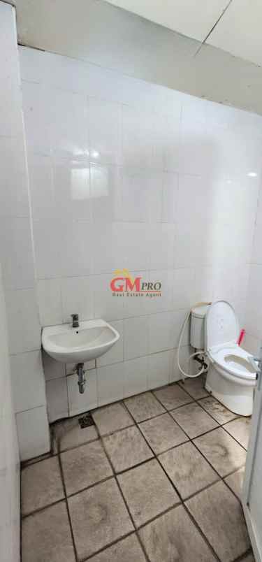 dijual ruko gudang kantor kutawaringin