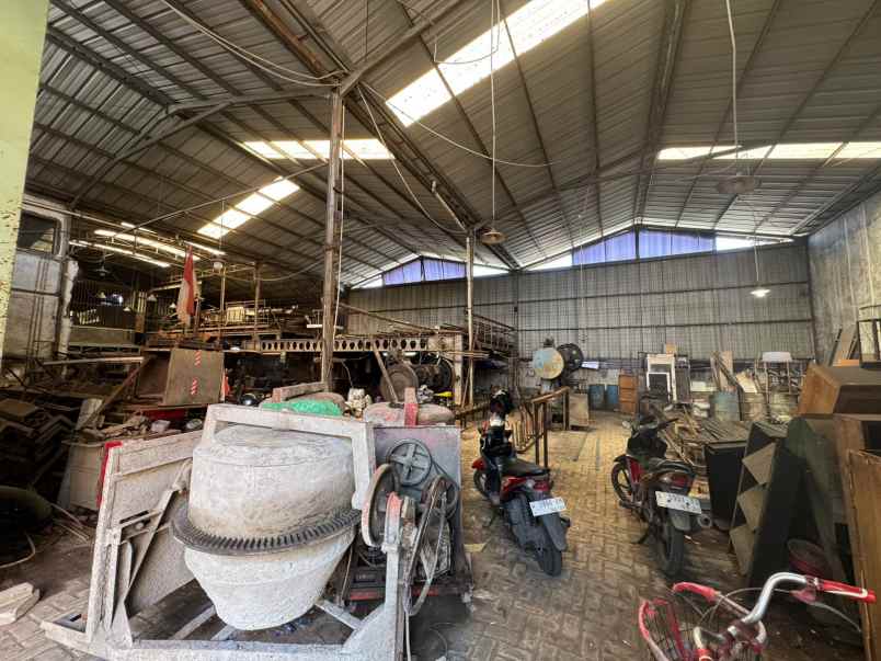 dijual ruko gudang kantor letjen suprapto
