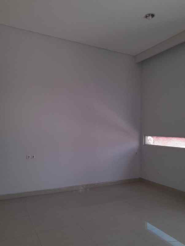 dijual ruko gudang kantor ruko karang empat besar