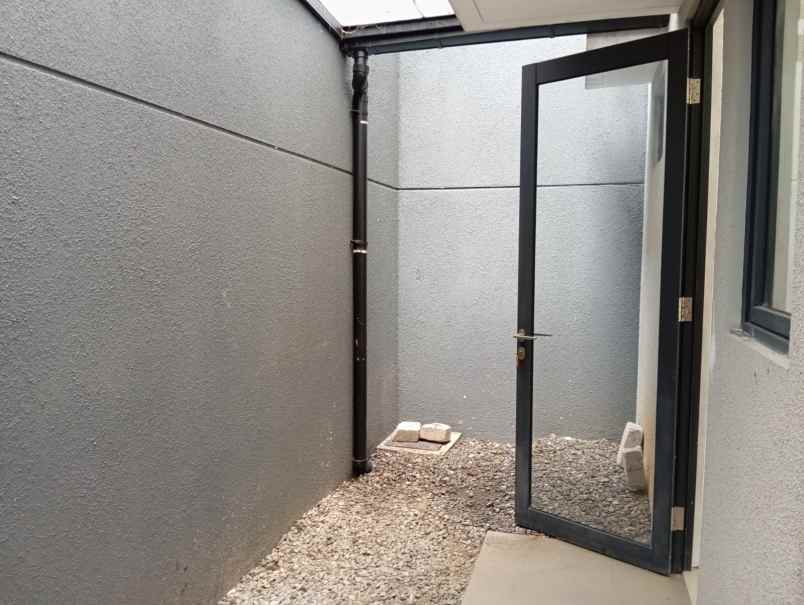 dijual ruko gudang kantor ruko u ville avenue