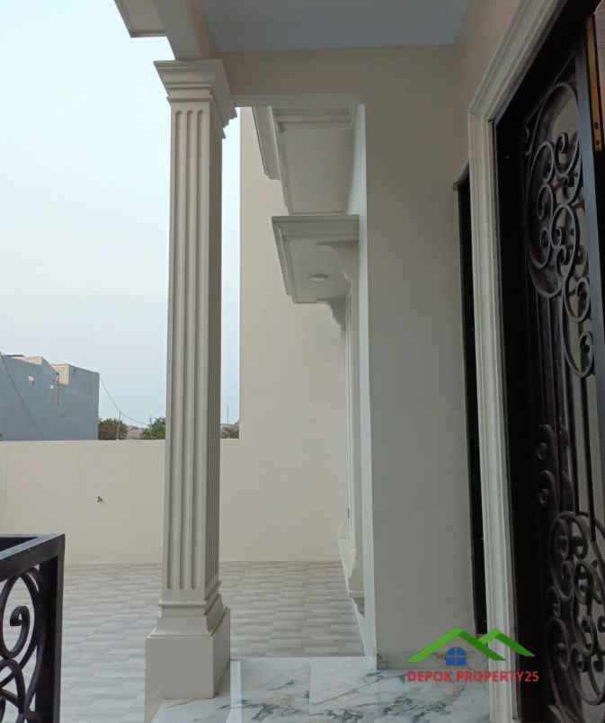 dijual rumah 3 lantai siap huni di jagakarsa