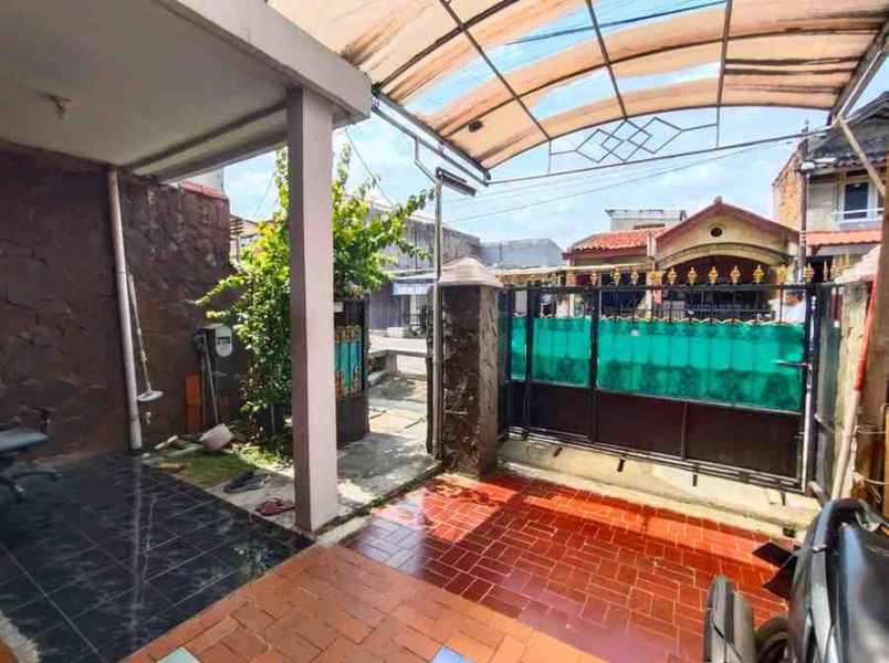 dijual rumah abadi jaya depok