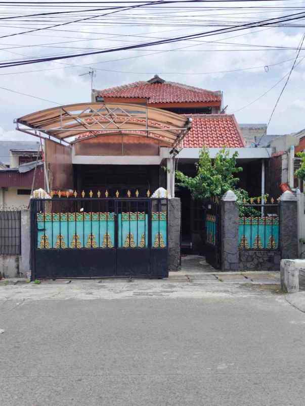 dijual rumah abadi jaya depok