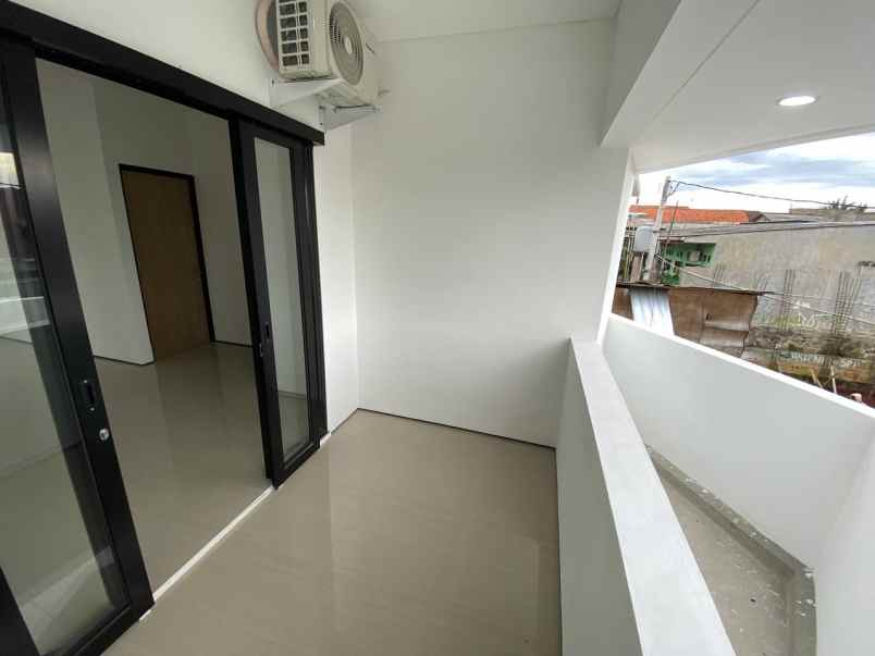 dijual rumah abadijaya