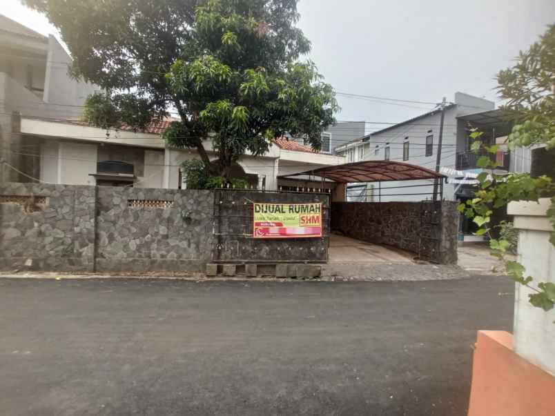 dijual rumah ah nasution pawenang