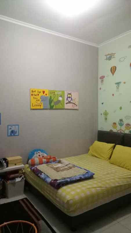 dijual rumah antapani
