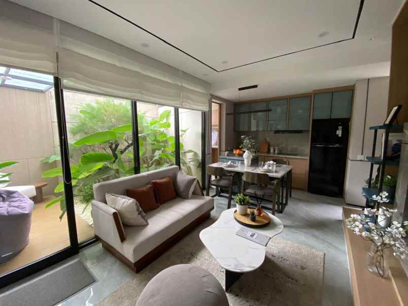 dijual rumah araya malang