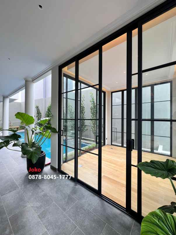 dijual rumah area senopati