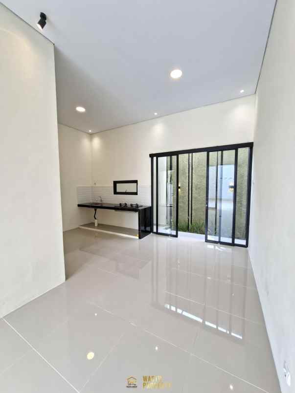 dijual rumah balecatur kec gamping