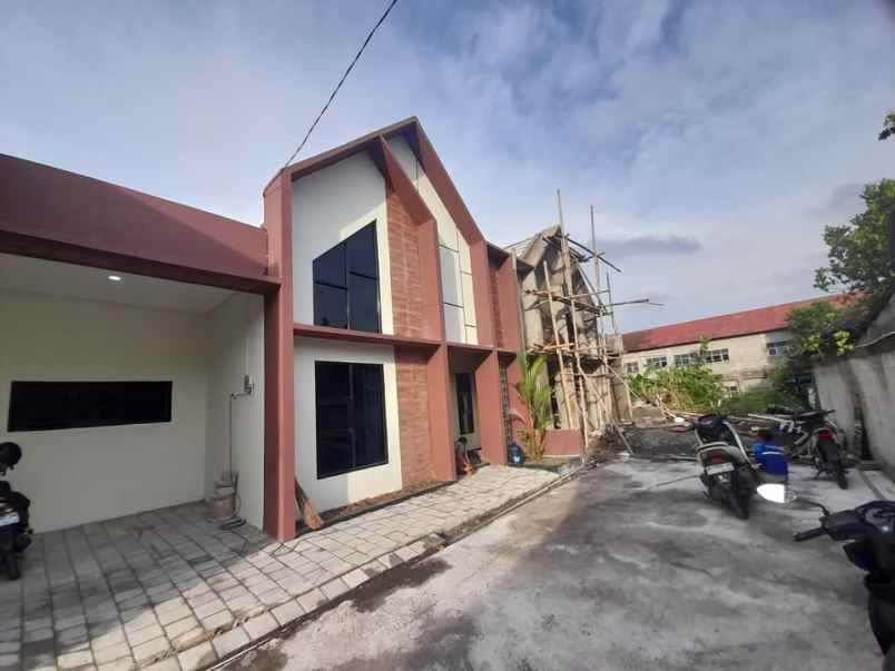 dijual rumah bangunjiwo kasihan bantul