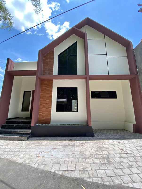 dijual rumah bangunjiwo kasihan bantul