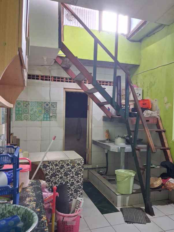 dijual rumah banyumanik