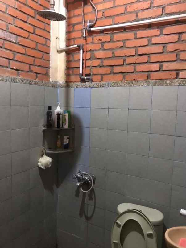 dijual rumah batu ampar jakarta timur