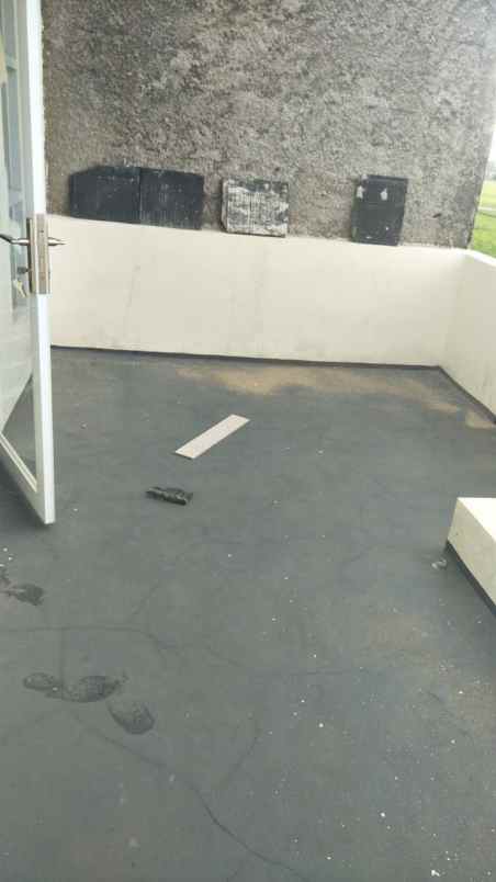 dijual rumah batusari