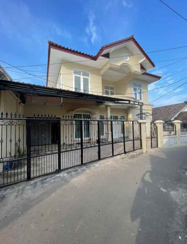 dijual rumah beji beji depok