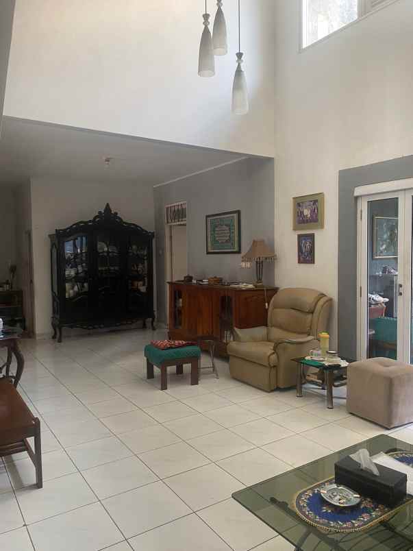 dijual rumah bintaro sektor 9