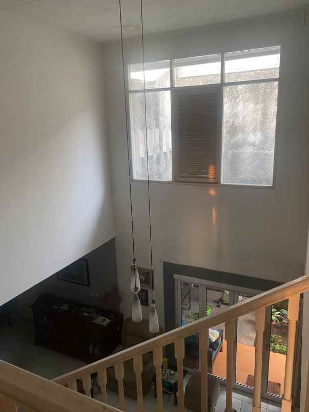 dijual rumah bintaro sektor 9