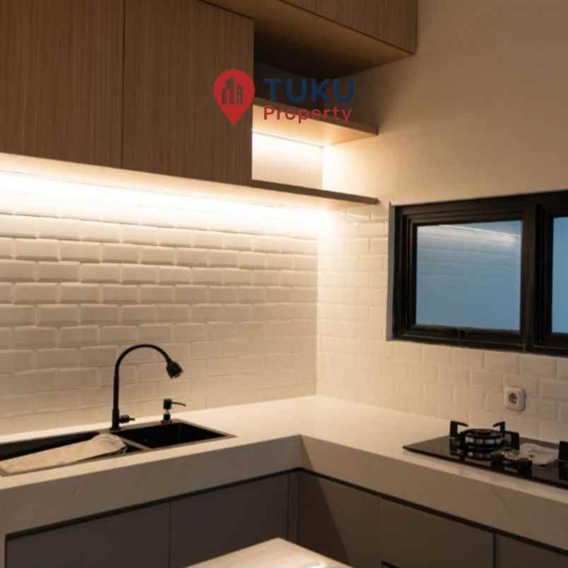 dijual rumah bintaro sektor 9 pondok