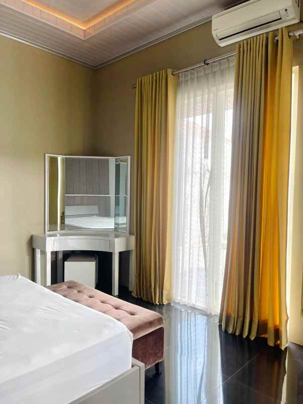 dijual rumah blimbing