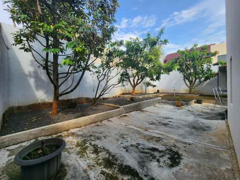 dijual rumah bsb ngaliyan mijen semarang