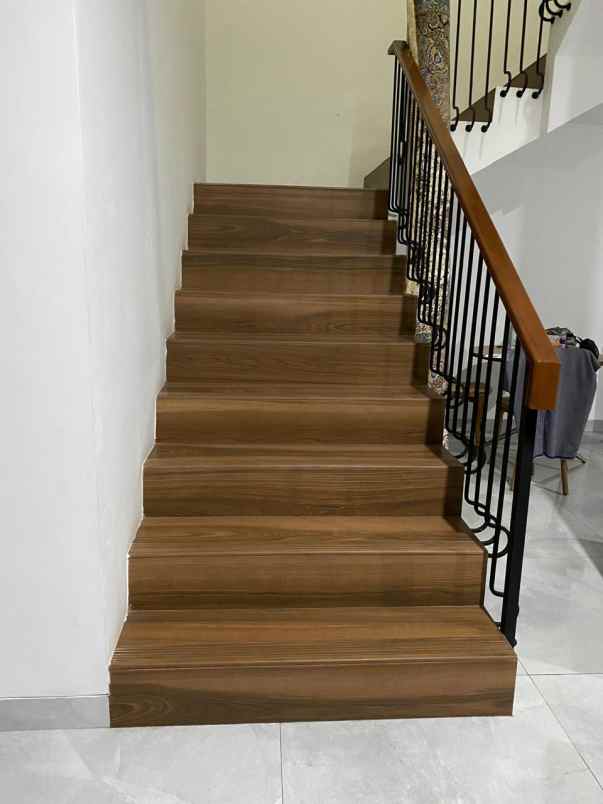 dijual rumah bsd