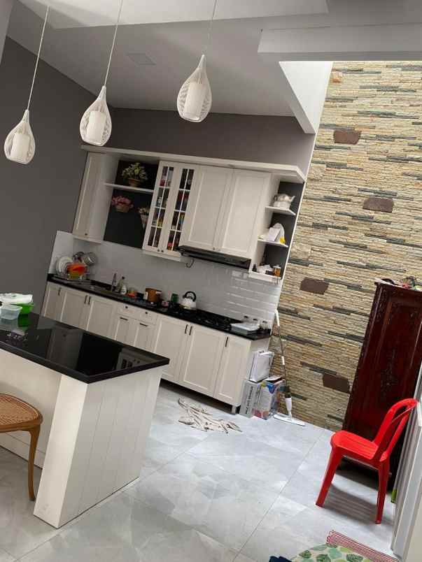 dijual rumah bsd