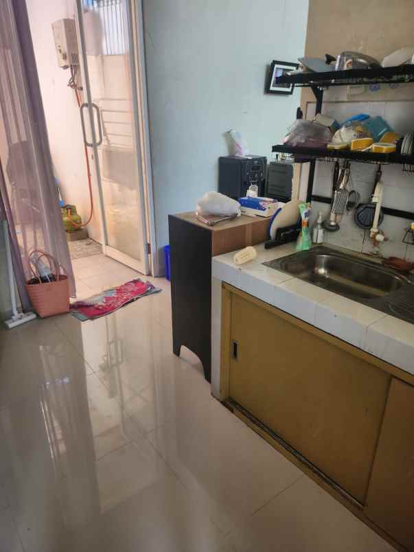 dijual rumah cemorokandang kota malang