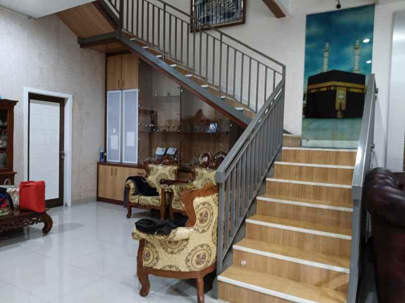 dijual rumah cempaka mas kemayoran