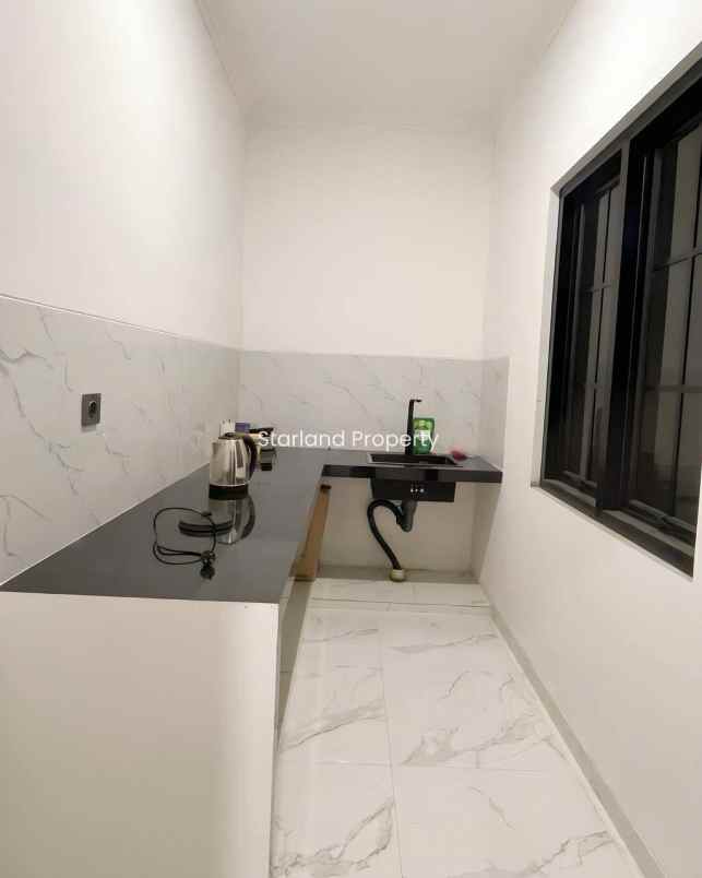 dijual rumah cendrawasih v sawah lama