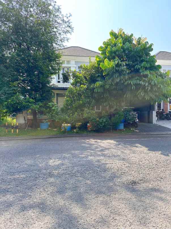 dijual rumah ciangsana