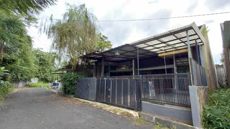 dijual rumah cihanjuang