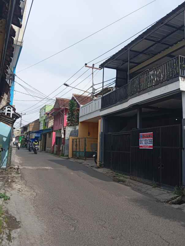 dijual rumah cihanjuang bawah