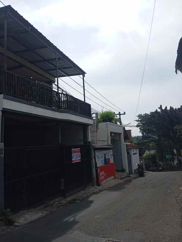 dijual rumah cihanjuang bawah