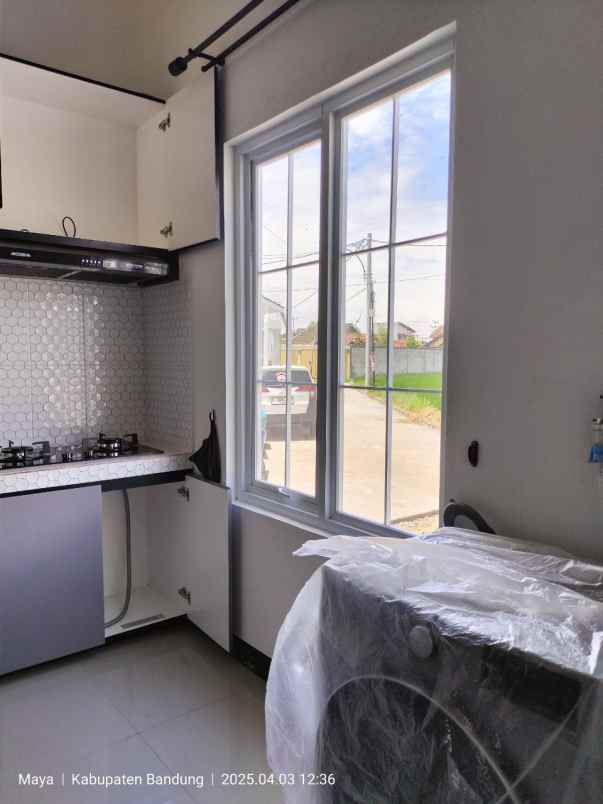 dijual rumah ciherang